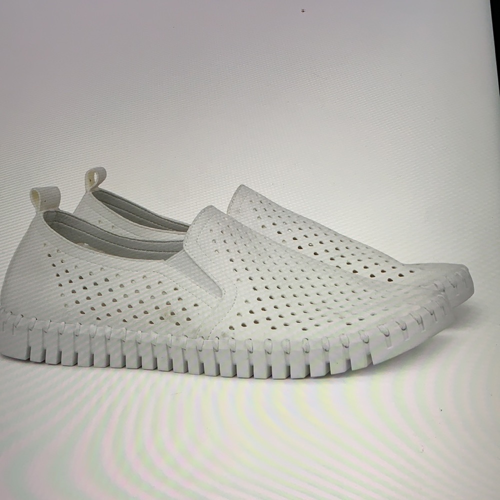 Ilse Jacobsen White Tulip Flats 36